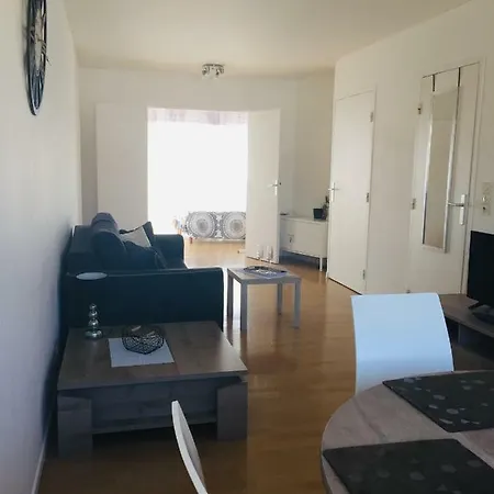 Le Saint Nizier Apartment